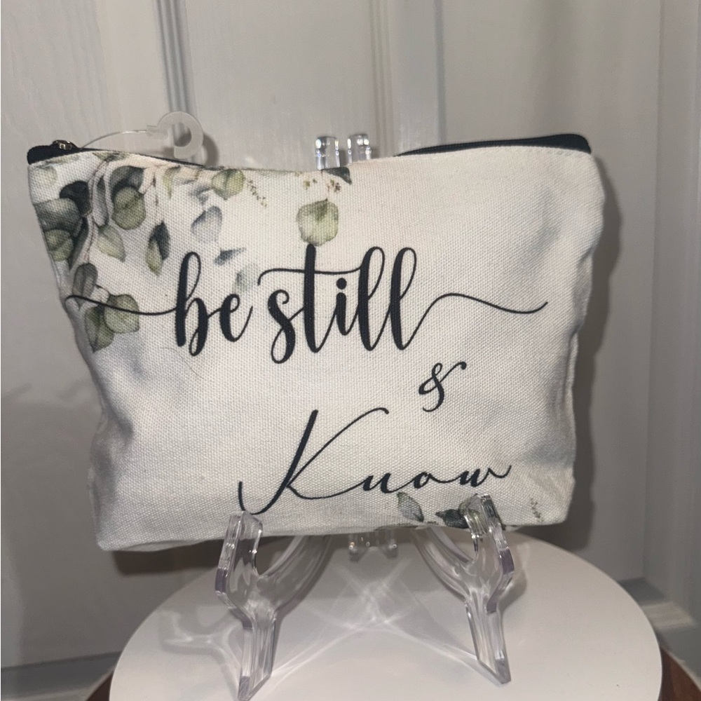 Floral White Canvas Pouch